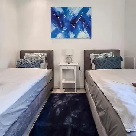 Azure Dream * Budapeste