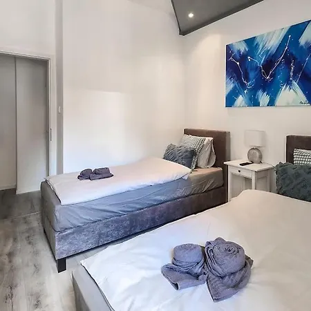 Apartment Azure Dream